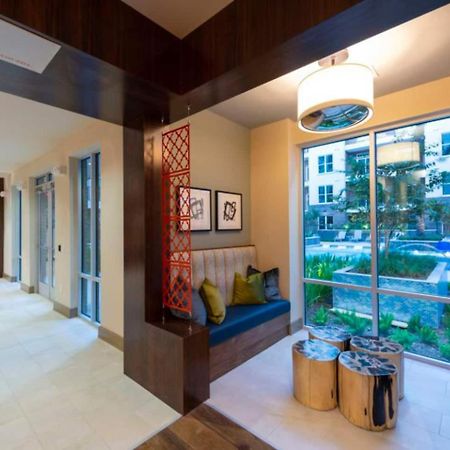 Downtown Apt Free Parking - Pool - Gym - Fully Kitchen ヒューストン エクステリア 写真