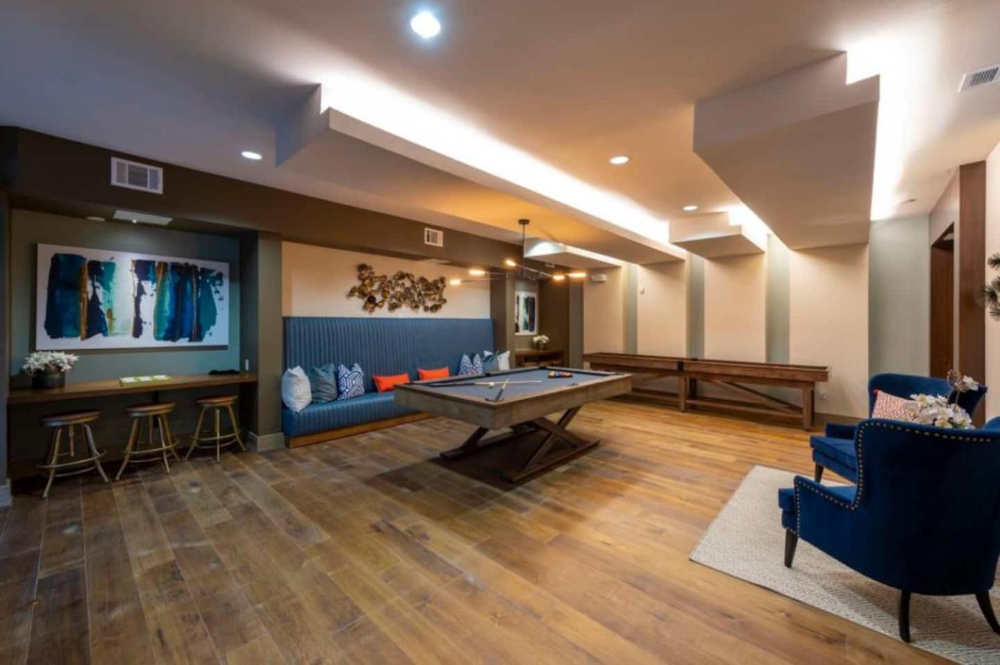 Downtown Apt Free Parking - Pool - Gym - Fully Kitchen ヒューストン エクステリア 写真